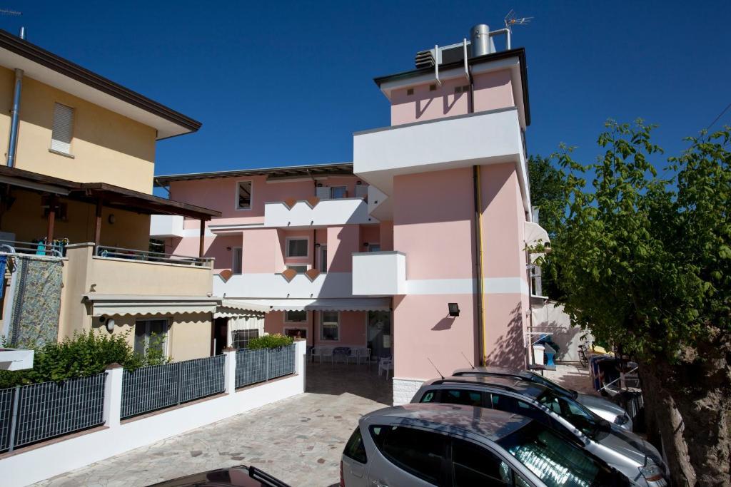 Hotel Villa Cicchini Viserbella di Rimini Extérieur photo